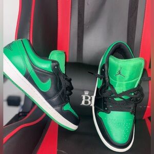 Jordan Green and Black Men's Shoes